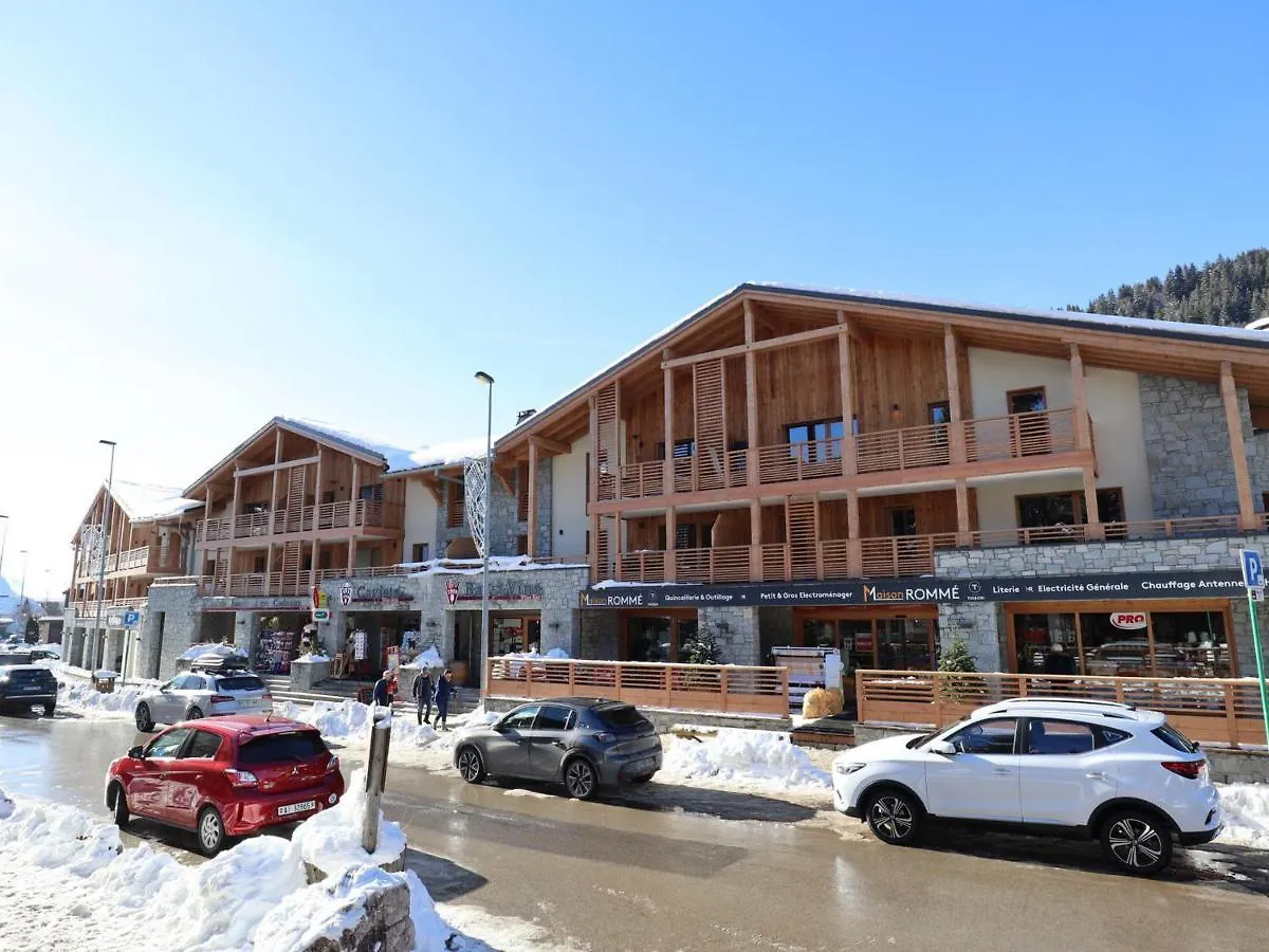 Apartment Les Gets - Appartement Prestige Avec Grande Terrasse, Proche Centre Et Pistes - Fr-1-623-342